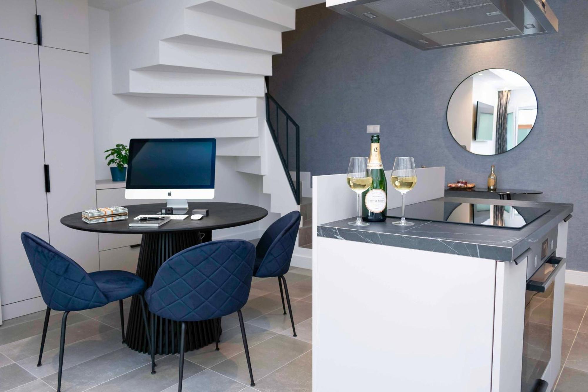 Luxury Cozy 2 Bdr Downtown Apt.6 บูดาเปสต์ ภายนอก รูปภาพ