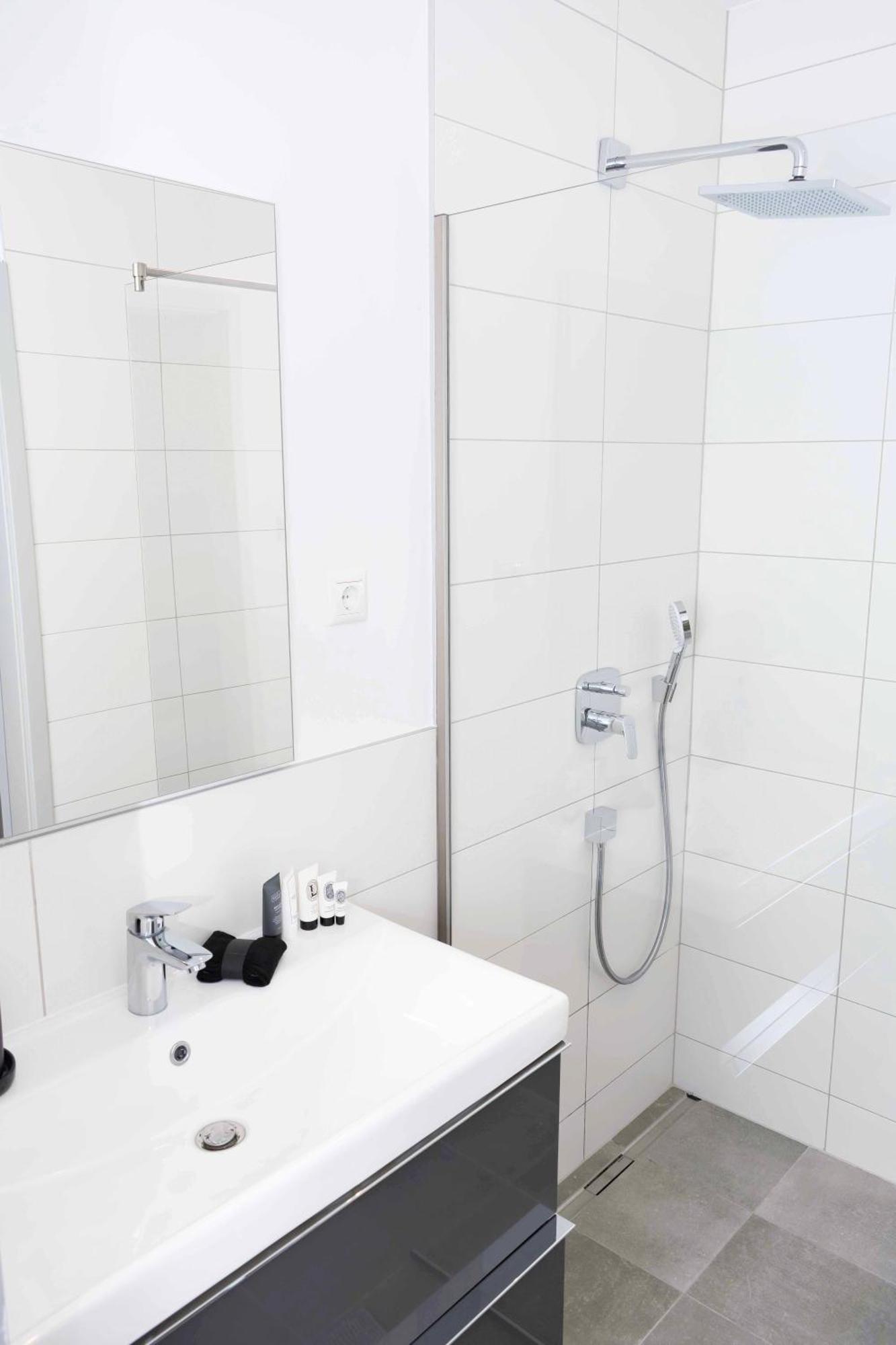 Luxury Cozy 2 Bdr Downtown Apt.6 บูดาเปสต์ ภายนอก รูปภาพ